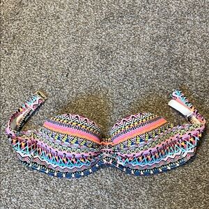 Victoria's Secret Multicolor Patterned Bikini Top